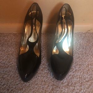 Report Signature pumps